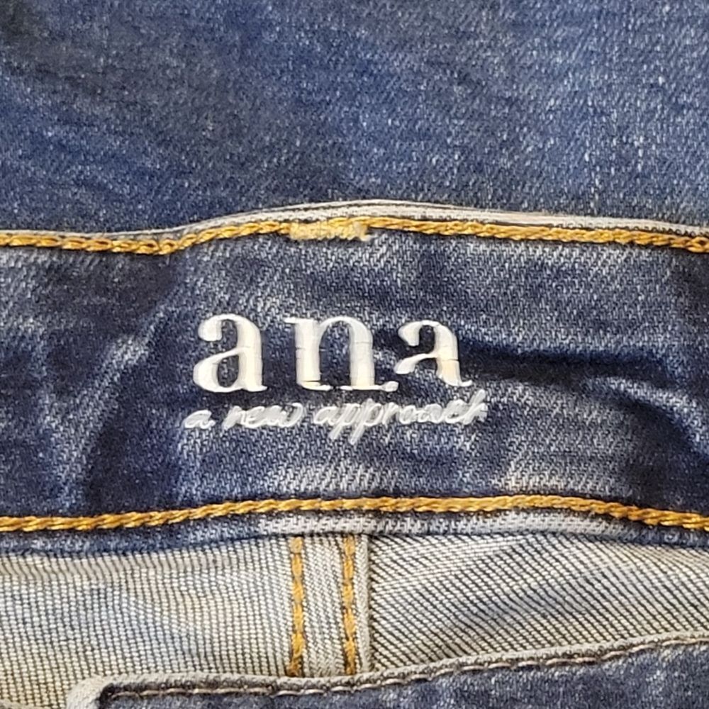 Ana New Apparel High-Waist Straight Leg Blue Jeans Size 24W - Picture 4 of 6